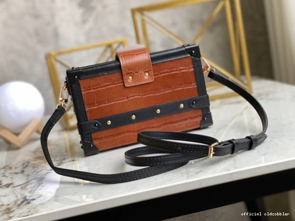 Official oldcobbler VUITTON MALLE LOUIS PETITE 0710